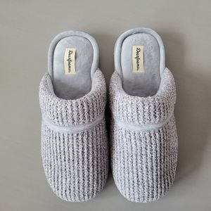 NWOT Dearfoms Women's Marled Chenille Scuff Slippers, Size 9-10 (Large)
